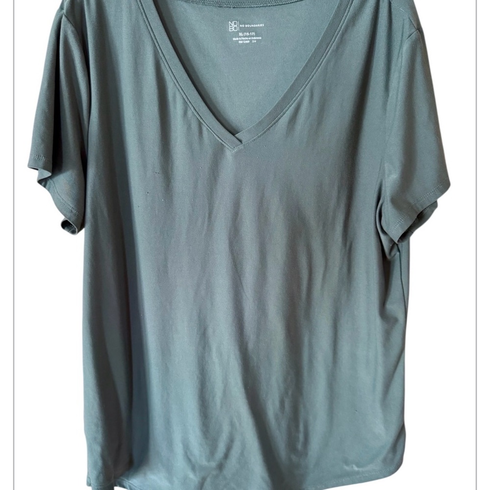 No Boundaries Charcoal Tee